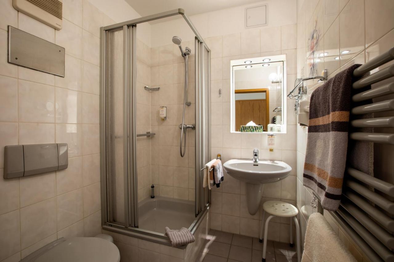 Hotel Brueckenschaenke Sebnitz Buitenkant foto