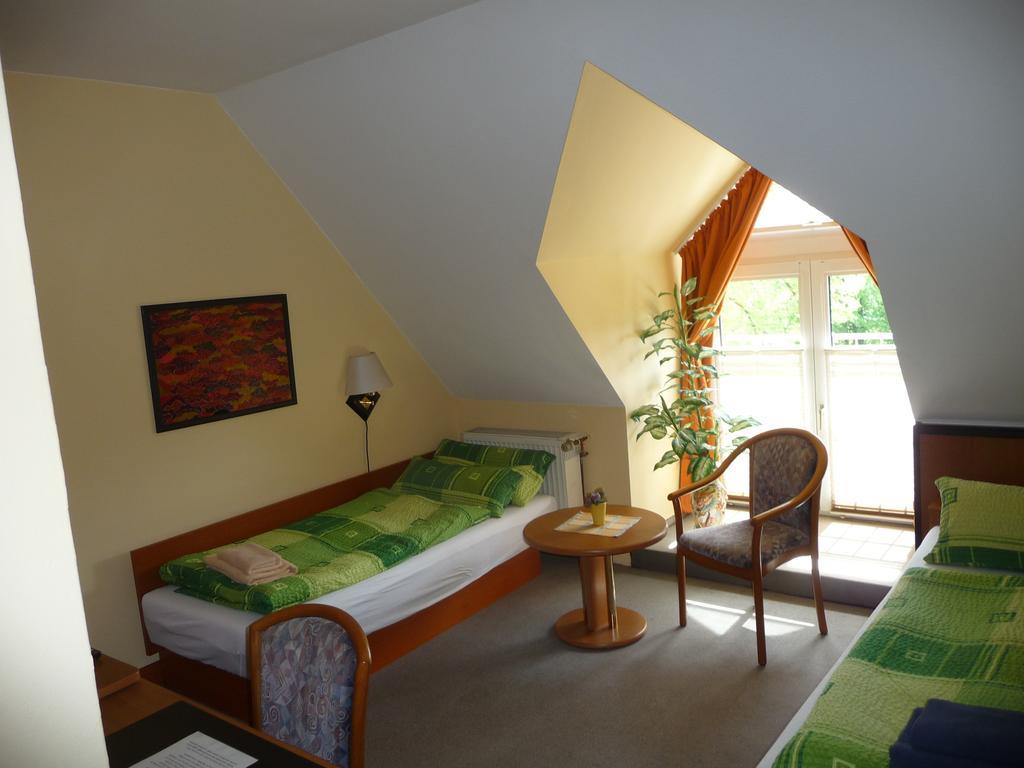 Hotel Brueckenschaenke Sebnitz Buitenkant foto